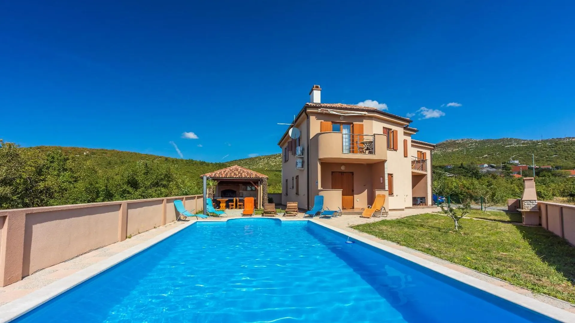 Family House With Swimming Pool Apartamento Novi Vinodolski
